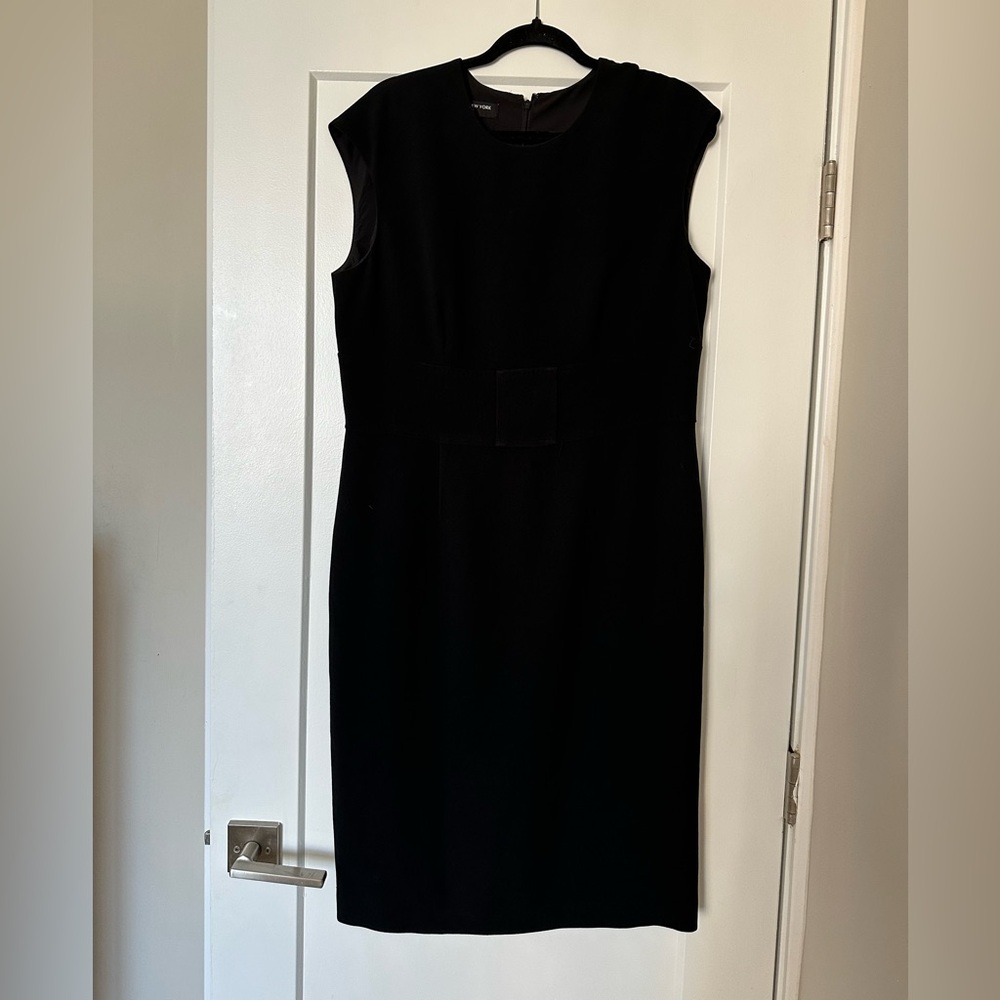 Jones New York Elegant Black Midi Dress